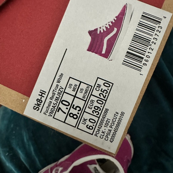 Vans - pink suede hightops - Picture 5 of 6